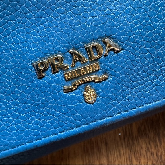 ❤️LAST CHANCE❤️ Prada Blue Saffiano Leather Snap ID Holder Long Wallet (w/ COA) - Picture 14 of 15